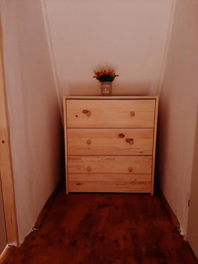 Cabana Din Livada Pucioasa Buitenkant foto