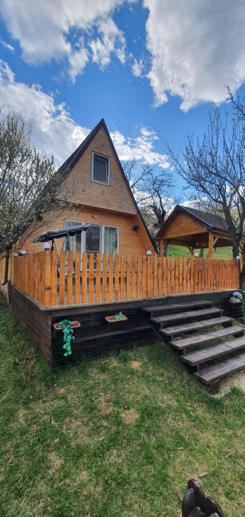Cabana Din Livada Pucioasa Buitenkant foto
